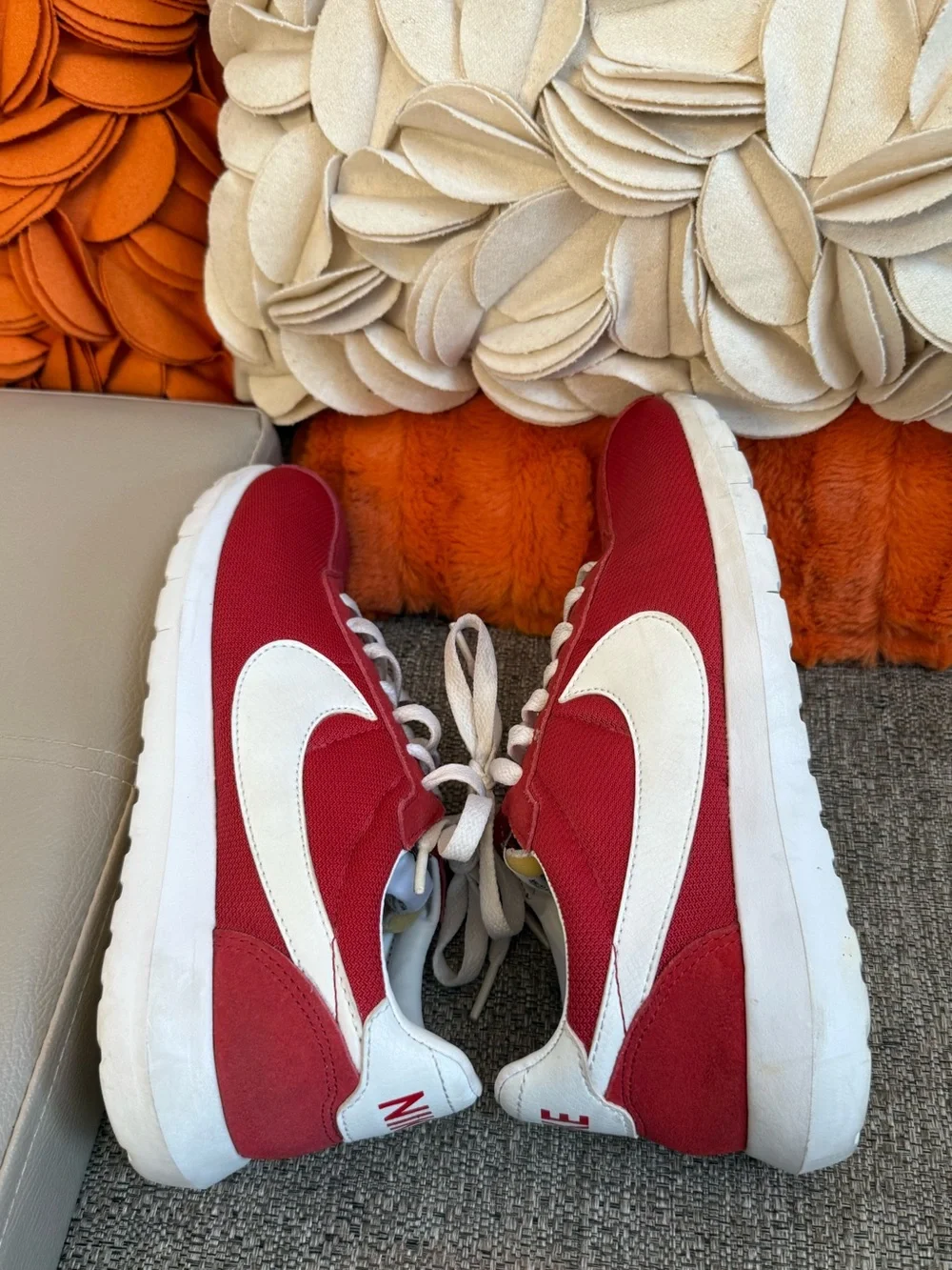 Nike women’s roshe